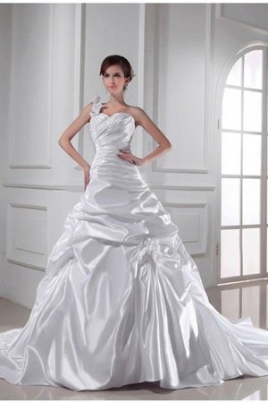 Herz-Ausschnitt A-Line Plissiertes Brautkleid mit Kapelle Schleppe mit Drapierung