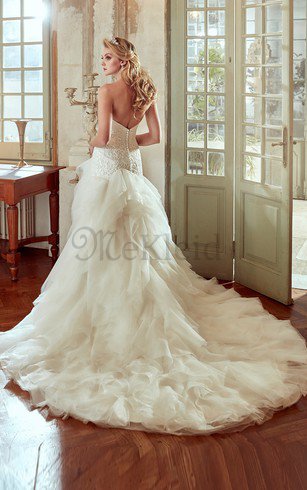 Gerüschtes Natürliche Taile Extravagantes Brautkleid mit Bordüre mit Rüschen