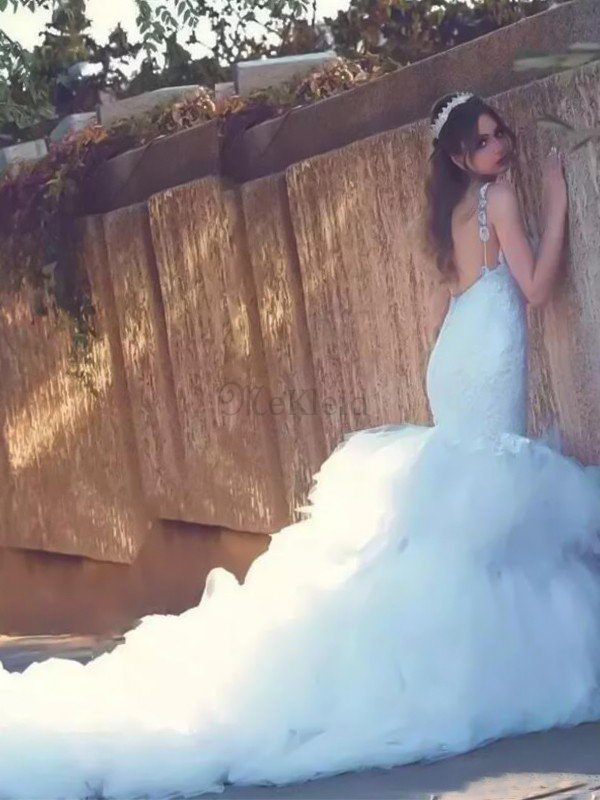 Meerjungfrau Stil Ausgezeichnet Tüll Normale Taille Ärmelloses Brautkleid mit Bordüre