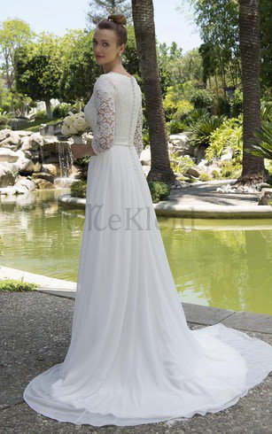 Strand Juwel Ausschnitt Prächtiges Brautkleid aus Chiffon mit Sweep Zug
