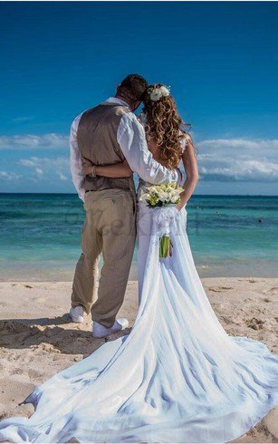 Beach Stil V-Ausschnitt Modisches Brautkleid mit Applike aus Chiffon