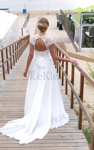 A-Linie Strand Chiffon Schlüsselloch Rücken Kurze Ärmeln Brautkleid