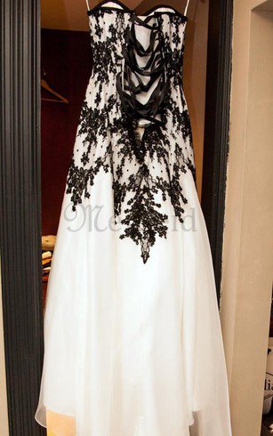 A-Line Ärmellos Romantisches Brautkleid mit Rücken Schnürung mit Plissierungen