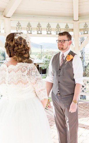 Bateau Prächtiges Kurzes Brautkleid mit Knöpfen mit Plissierungen