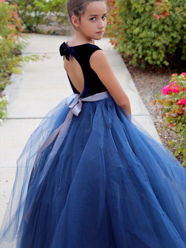 Ärmelloses Graziös A-Line Tüll Prinzessin Blumenmädchenkleid mit Gürtel mit Blume