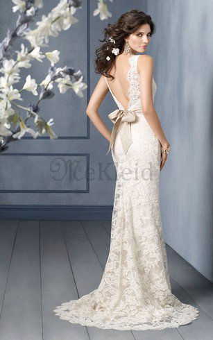 Bateau Ärmellos Romantisches Elegantes Brautkleid mit Tiefem V-Ausschnitt