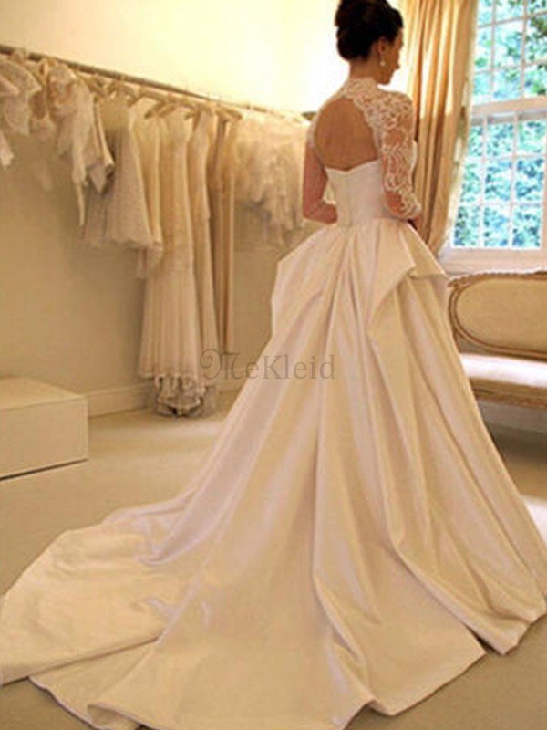 Duchesse-Linie Meerjungfrau Modus Satin Brautkleid mit Bordüre mit Natürlicher Taille