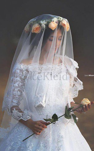 A-Line Halbe Ärmeln Brautkleid mit Bordüre mit Applike