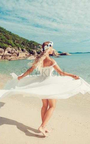 Chiffon Glamouröses Bodenlanges Informelles Brautkleid mit Vorne Schlitz