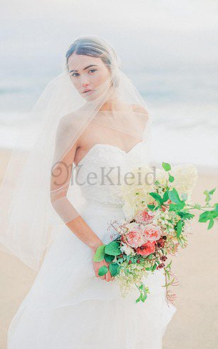 Seeküste Herz-Ausschnitt Bodenlanges Brautkleid mit Blume aus Organza